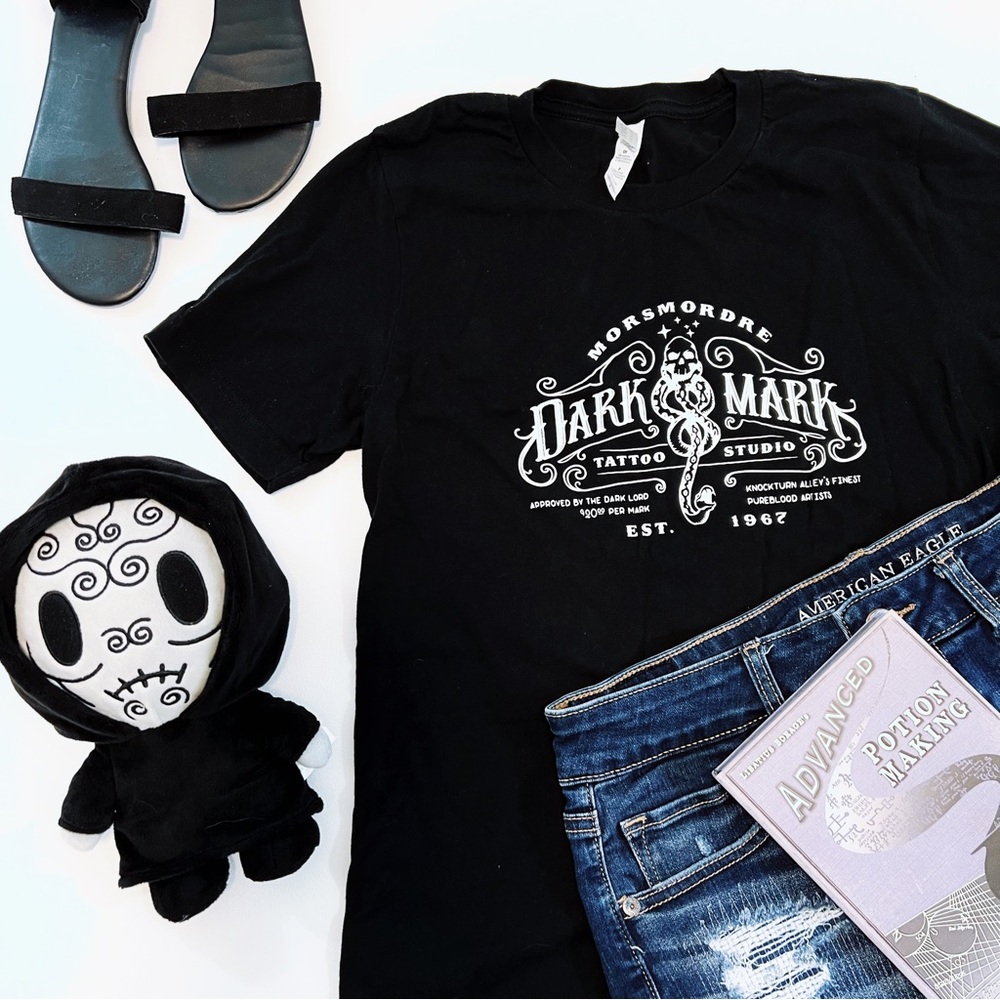 ⚡️NWOT [Harry Potter] Custom Dark Mark Tattoo Studio Unisex T-Shirt